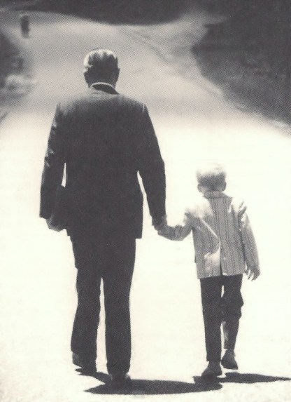 John and his grandson, Christopher Coolidge Jeter, leaving the 4th of July celebrations at Plymouth Notch, 1972. ("The Real Calvin Coolidge," volume 15, 2000). 