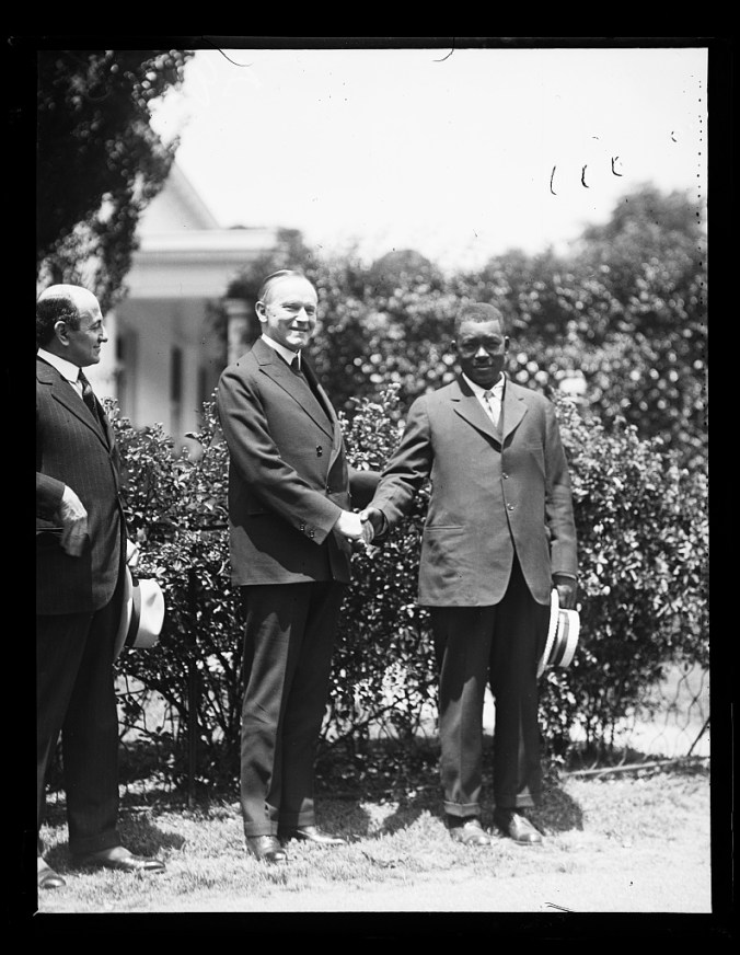 Mississippi River hero Thomas Lee, in saving the lives of those caught under the capsized M. E. Norman was honored by President Coolidge, May 28, 1925