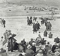 The delegates of the Conference made the journey on December 17, 1928, to the site where it all began, Kitty Hawk, North Carolina. 