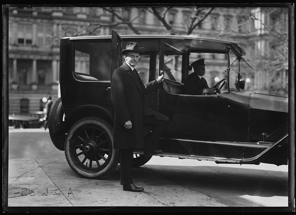 President Coolidge at the State, War and Navy Department offices, Washington. Courtesy of the Library of Congress. 