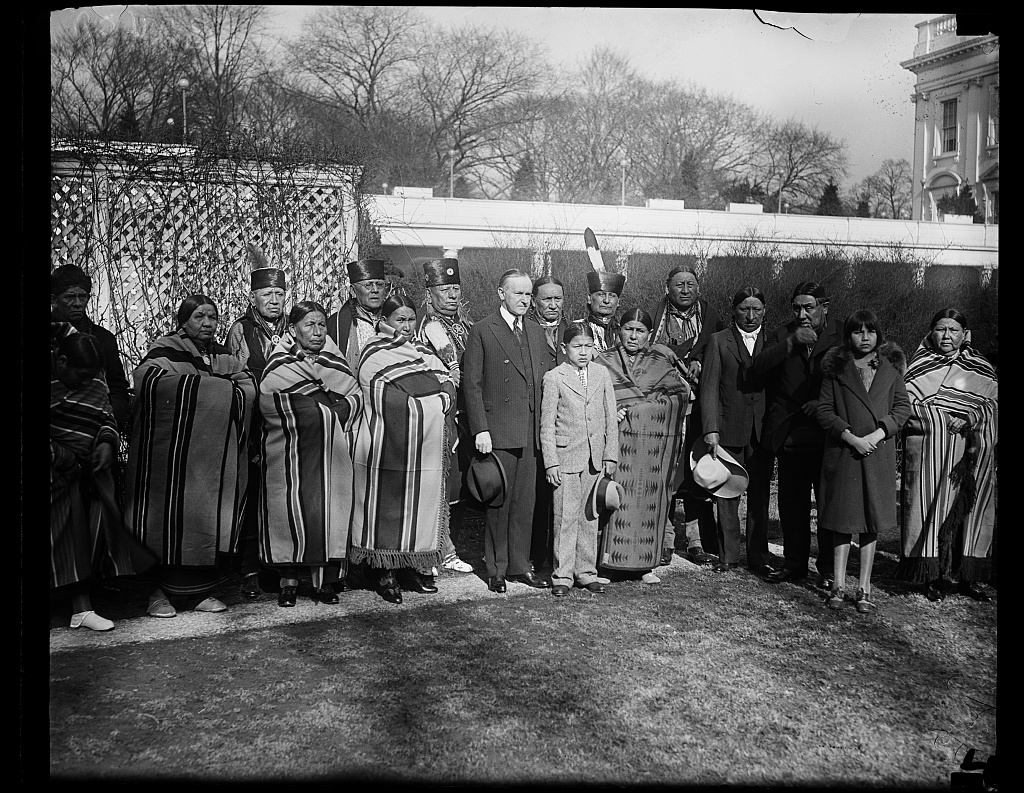 34715v with Indians 1927-8